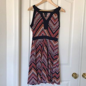 Colorful dress with Navy blue outlines